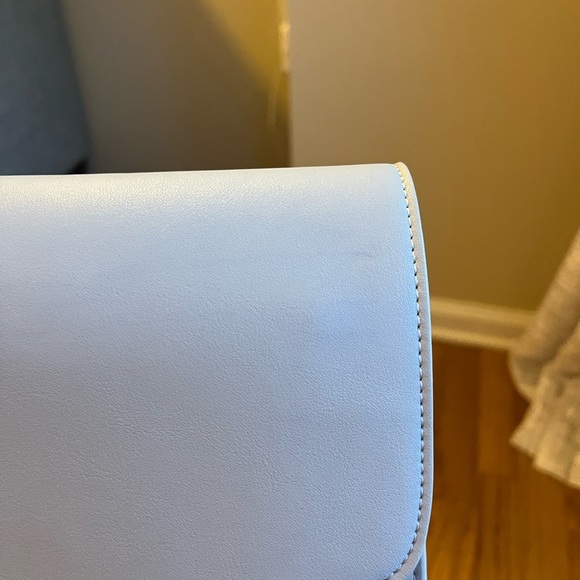 Zoe Crossbody Bag - Picture 8 of 11